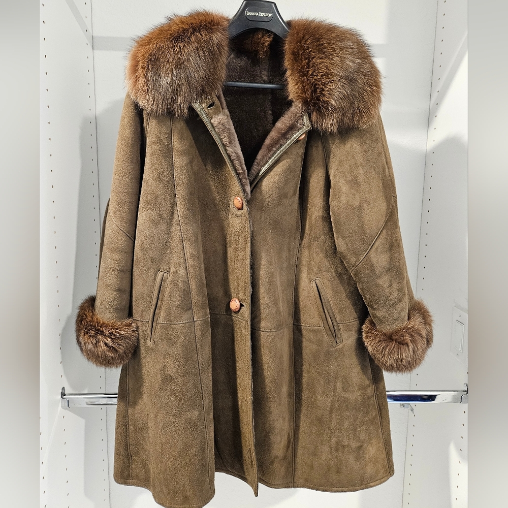 Authentic Sheepskin Leather Shearling Womens Coat with Fur Size M Brand Shascha